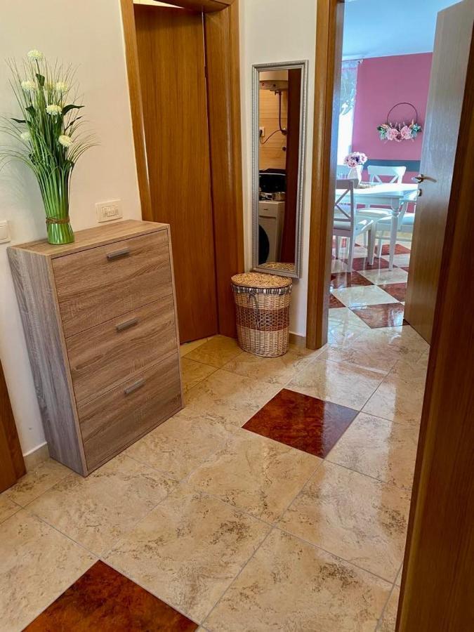 Apartman Silvija Crikvenica Exterior foto